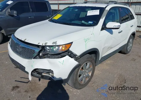 2013 Kia Sorento Lx from USA, damaged, VIN 5XYKT4A68DG418445